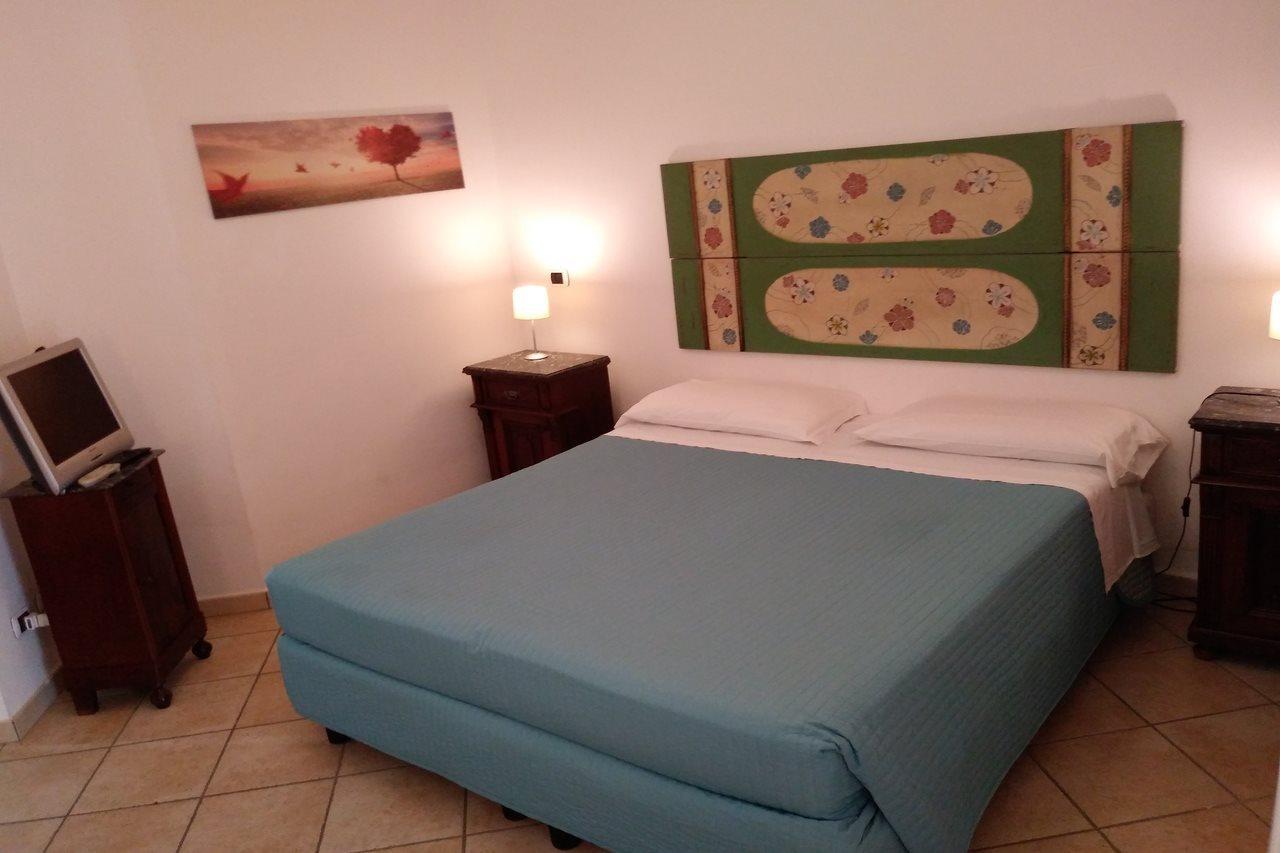 La Rosa Sul Mare Aparthotel Syracuse ภายนอก รูปภาพ